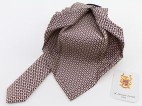 Seven fold silk tie