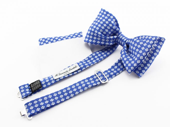 Silk bow tie with pocket square