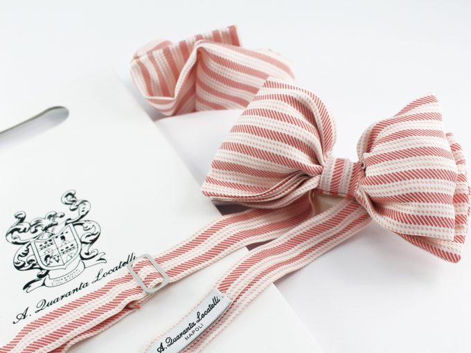 Silk bow tie with pocket square