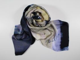 Foulard Convergence by Midori Mccabe