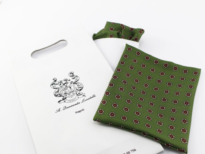 Silk pocket square