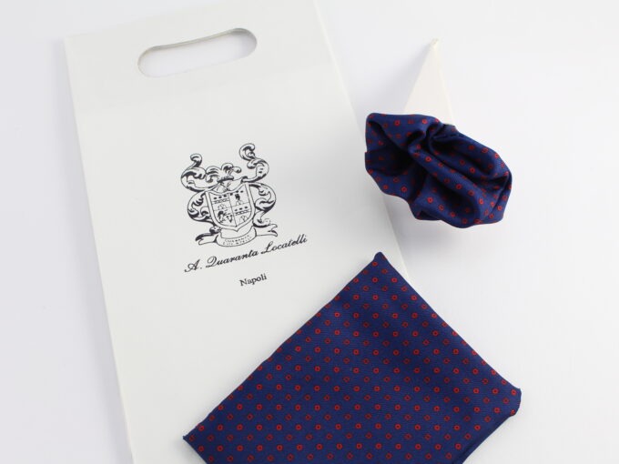 Silk pocket square