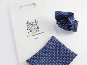 Silk pocket square