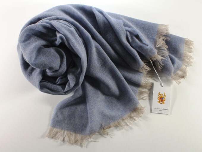 Cashmere scarf