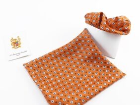 Silk pocket square