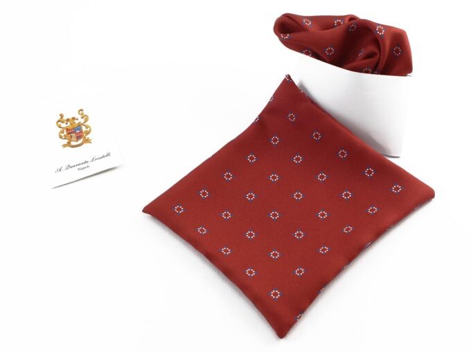 Silk pocket square