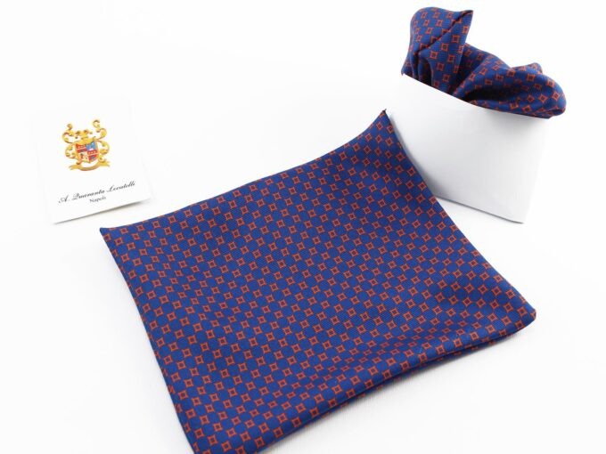 Pochette in seta da taschino