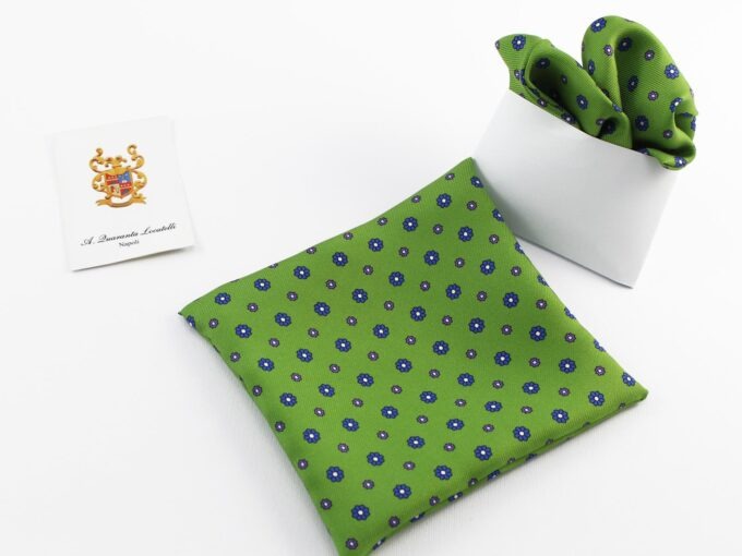 Silk pocket square