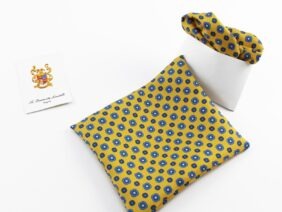 Pocket square