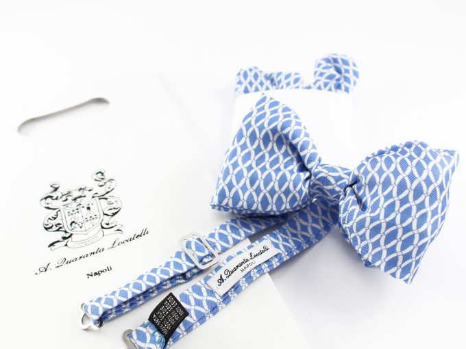 Silk bow tie with pocket handkerchief