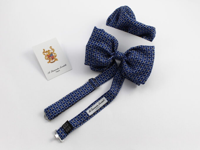 Pochette da taschino in seta