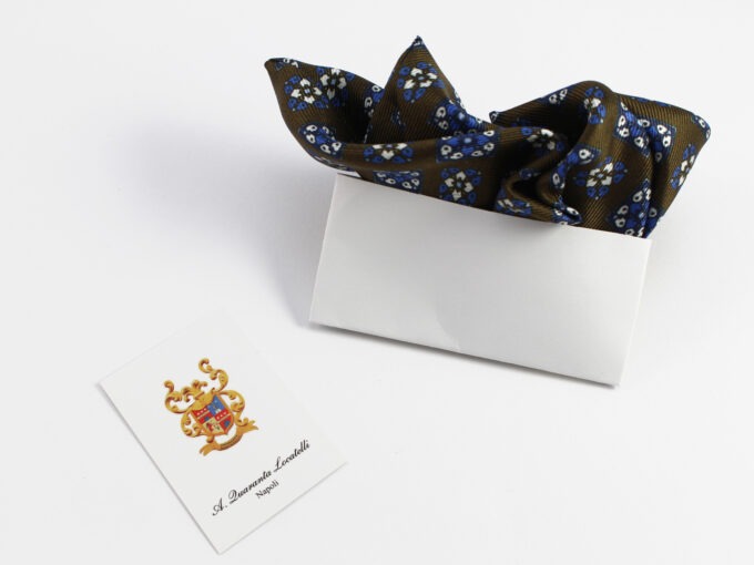 Silk pocket square