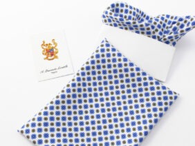 Pochette in seta da taschino